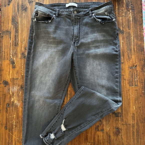 KanCan 1XL Skinny Jeans Light Black Faded Wash Distressed Raw Hem Stretch Denim - Picture 2 of 4